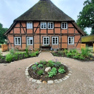Hillmershof Bauerngarten | VNP Stiftung Naturschutzpark Lüneburger Heie