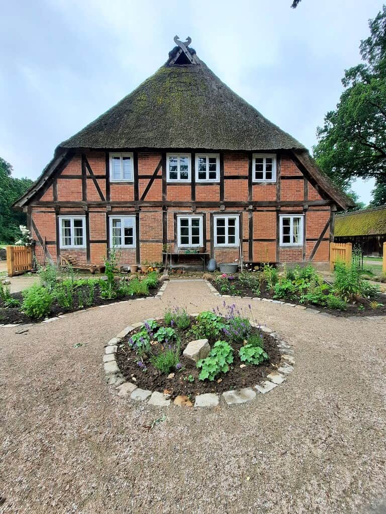 Hillmershof Bauerngarten | VNP Stiftung Naturschutzpark Lüneburger Heie