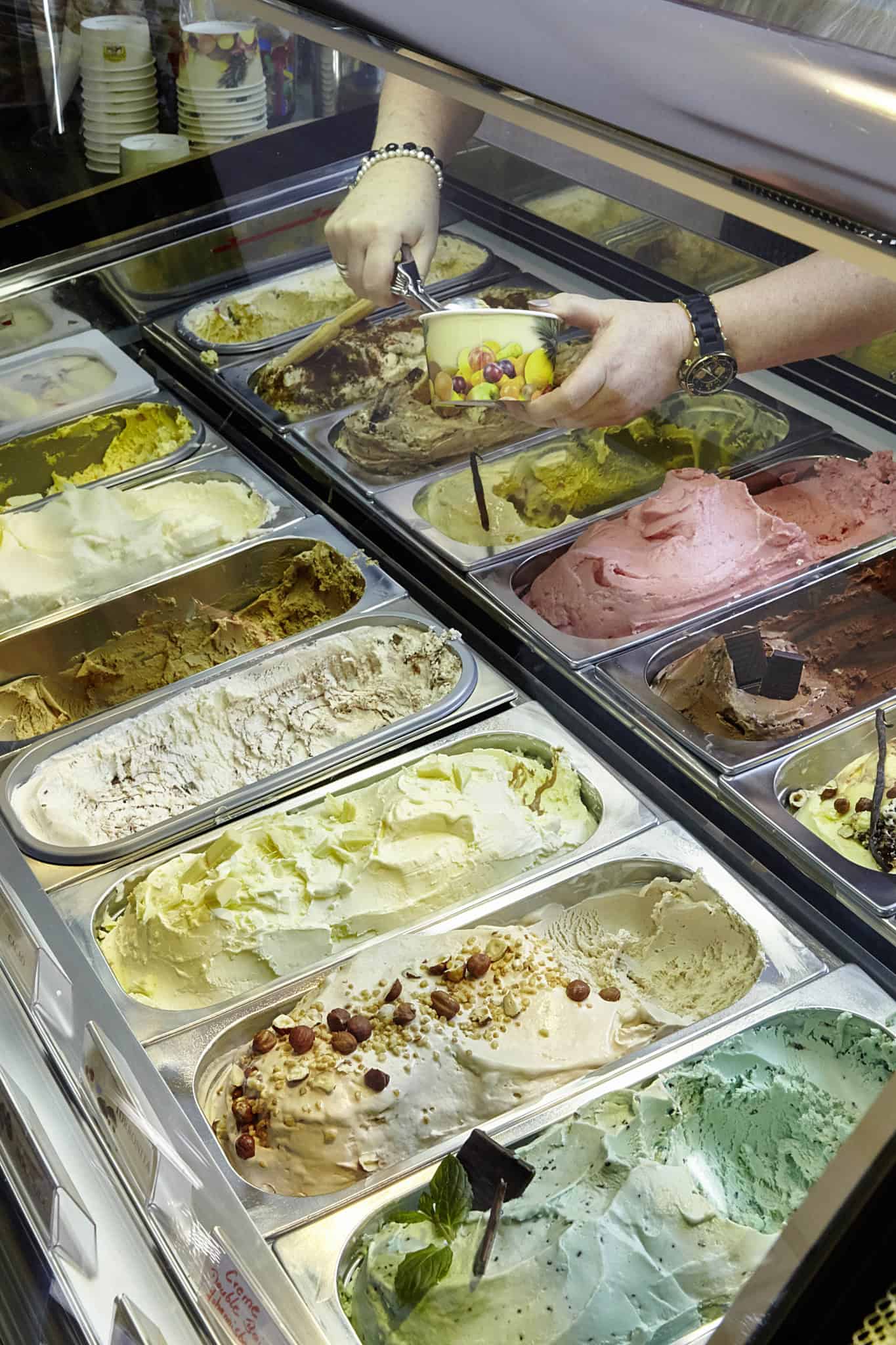 Große Eisauswahl im Café im Heide-ErlebnisZentrum | Foto: Christian Burmester Große Eisauswahl im Café im Heide-ErlebnisZentrum | Foto: Christian Burmester